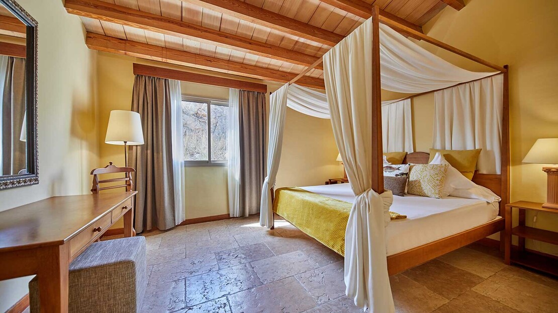 Pula Suites Boutique Resort